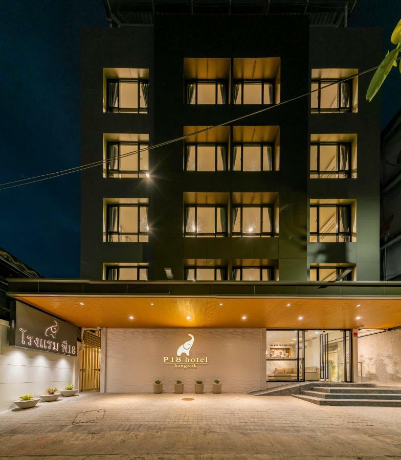 P18 Hotel Bangkok Luaran gambar